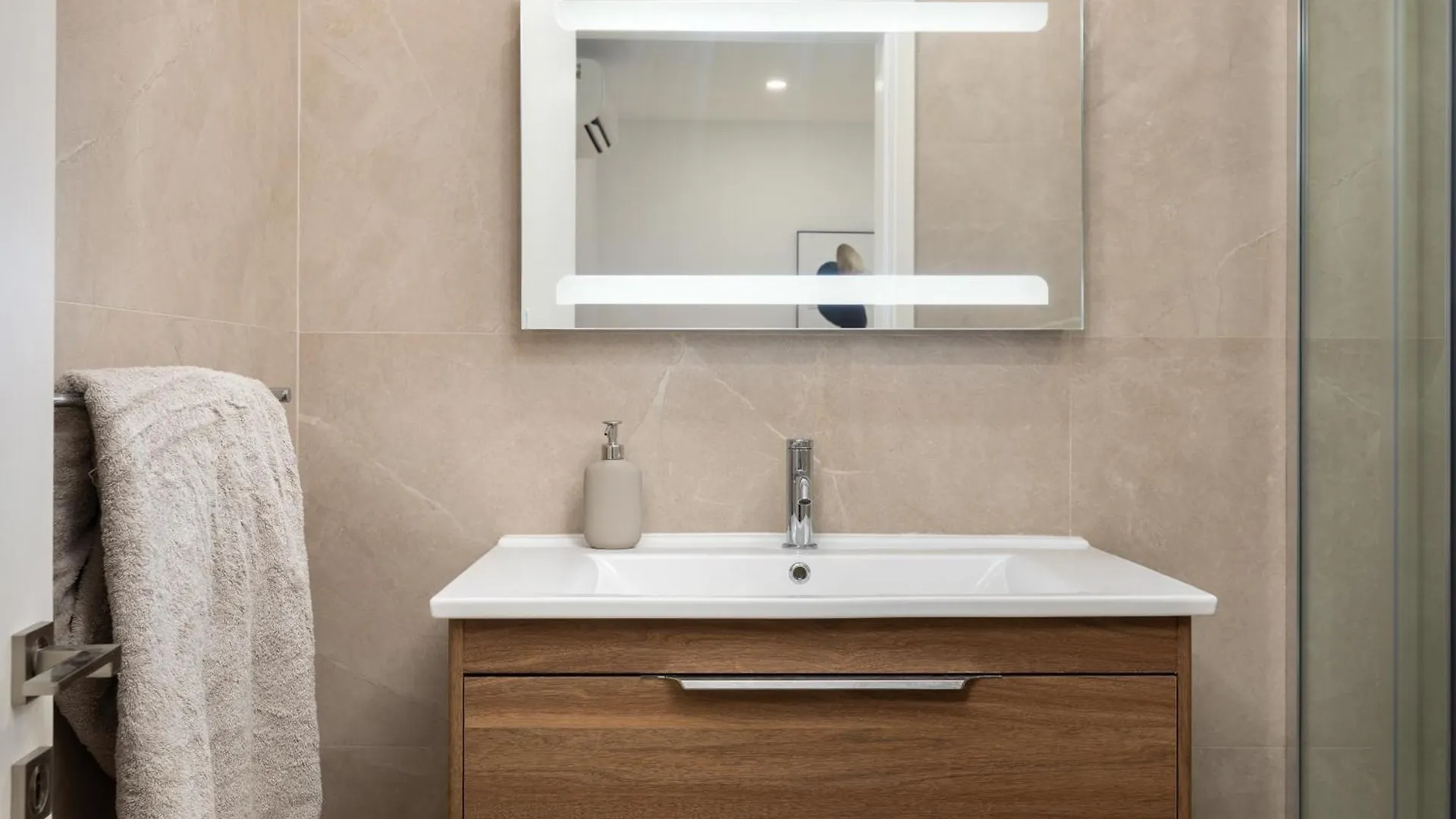 Modern 2Br Apartment With Outside Furniture - Close To Sliema, Saint Julians & Valletta Msida