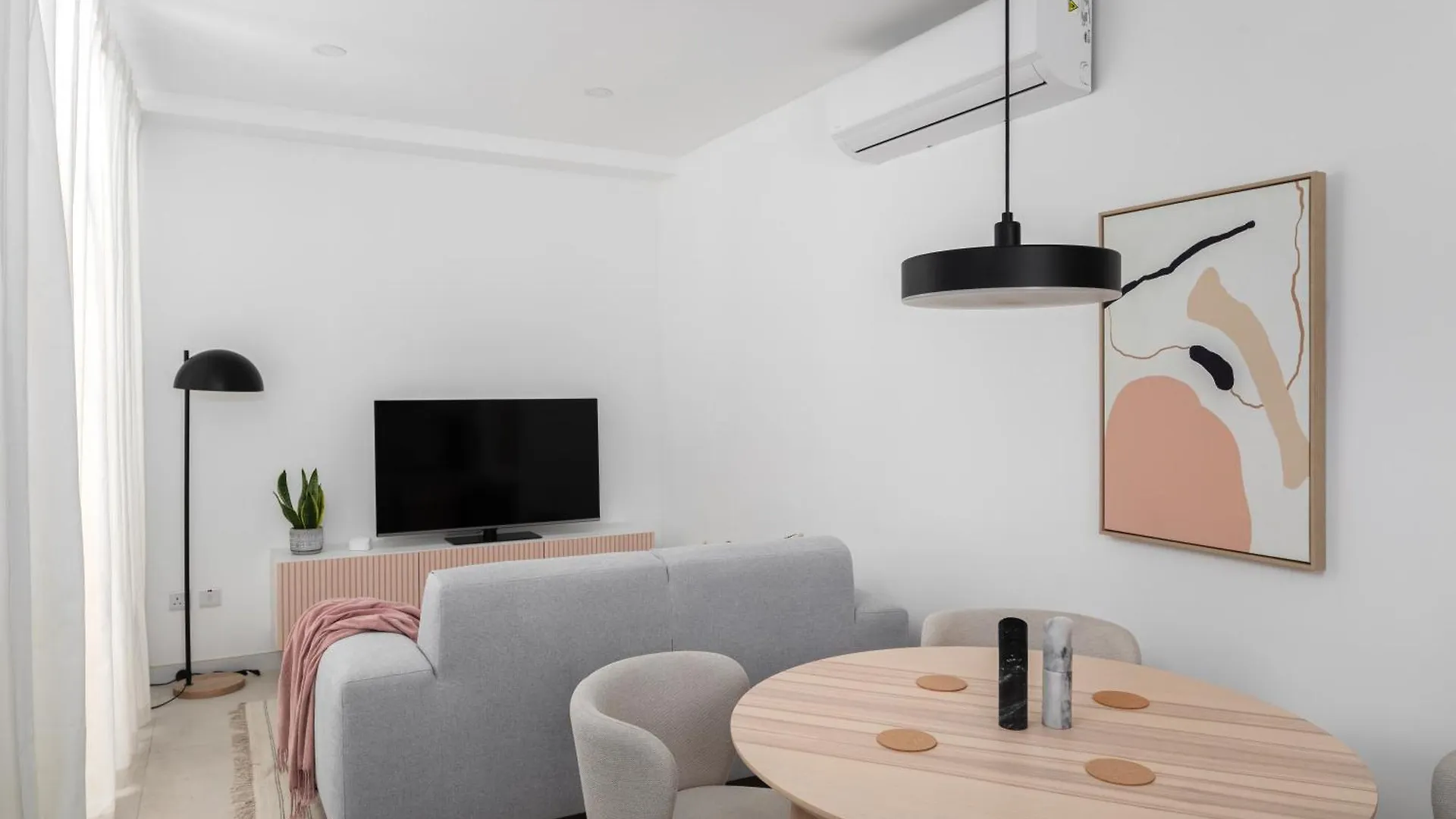 Modern 2Br Apartment With Outside Furniture - Close To Sliema, Saint Julians & Valletta Msida